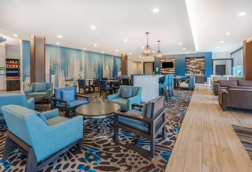 Hotelli La Quinta Inn And Suites By Wyndham Houston Spring South