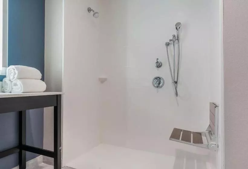 Hotelli La Quinta Inn And Suites By Wyndham Houston Spring South