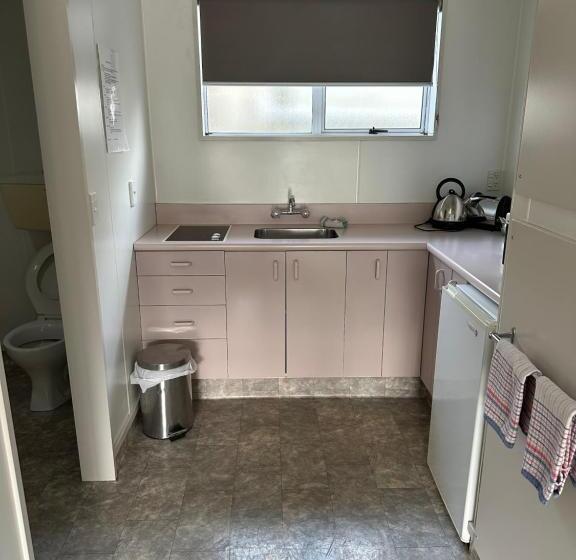 فندق على الطريق Helensborough Motor Inn