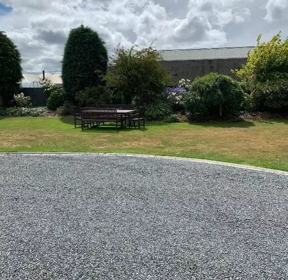 Motelli Helensborough Motor Inn