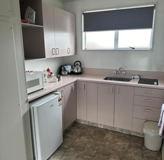 فندق على الطريق Helensborough Motor Inn