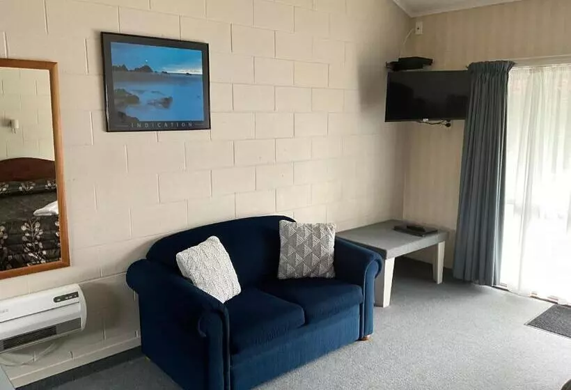 Motelli Helensborough Motor Inn