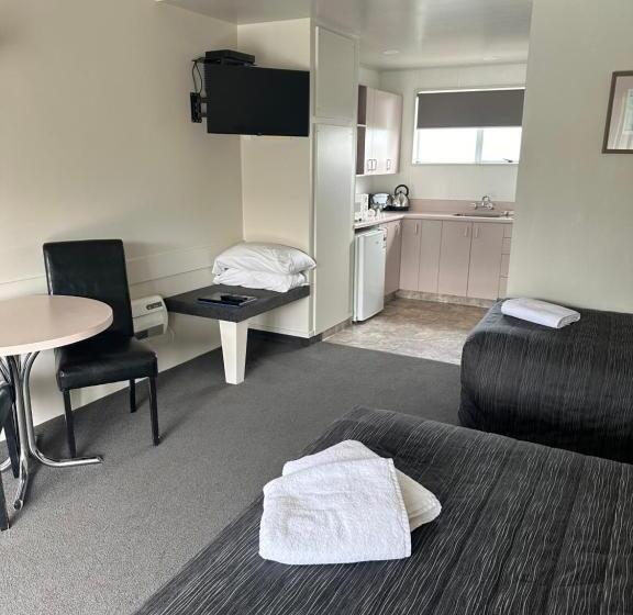 فندق على الطريق Helensborough Motor Inn