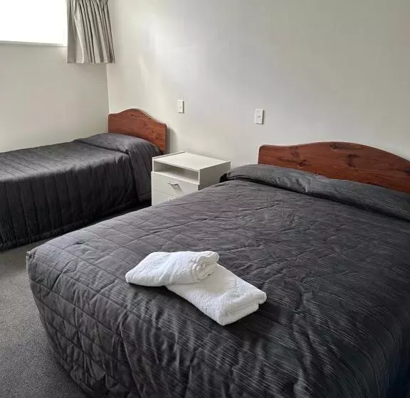 Motelli Helensborough Motor Inn