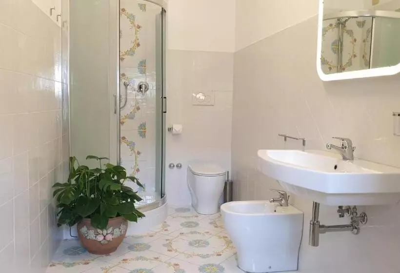 پانسیون Filù Rooms Paradise Tower