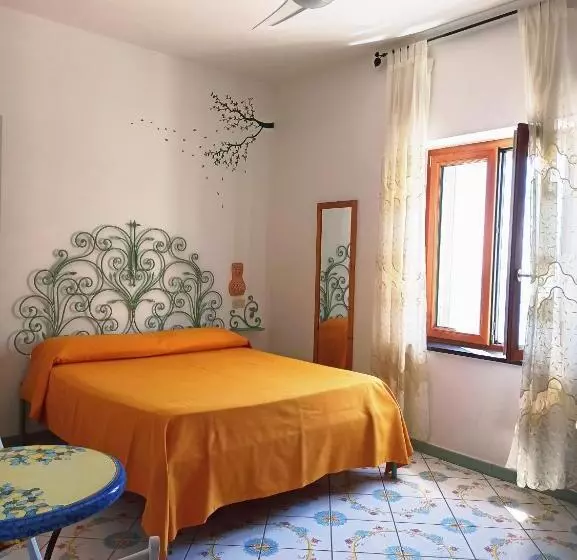 پانسیون Filù Rooms Paradise Tower