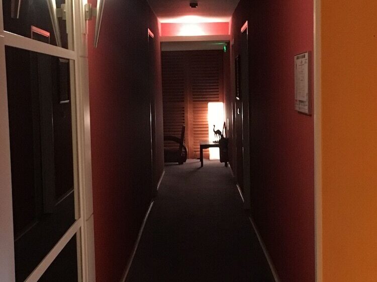 فندق Cap D Ambre