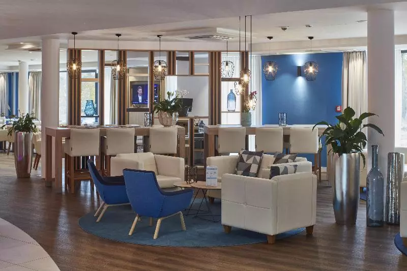 ホテル Holiday Inn Express   Merzig, An Ihg