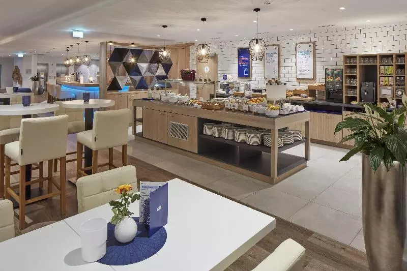 ホテル Holiday Inn Express   Merzig, An Ihg