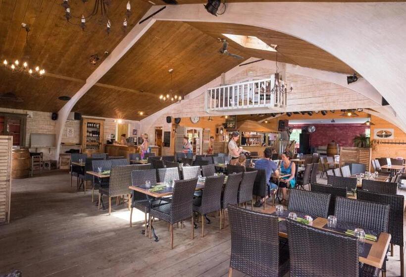 호텔 Hôtel Spa Domaine De Diane