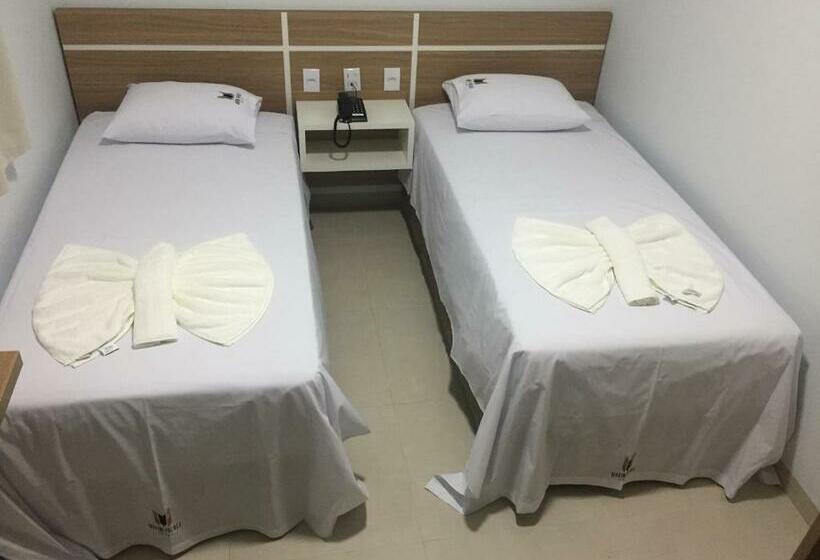 בית מלון כפרי Marini Palace