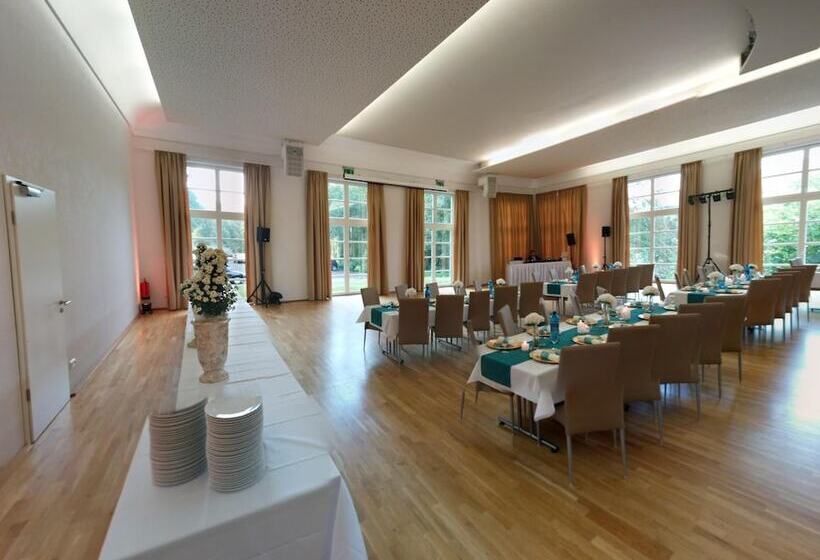 호텔 Schloss Buchenau