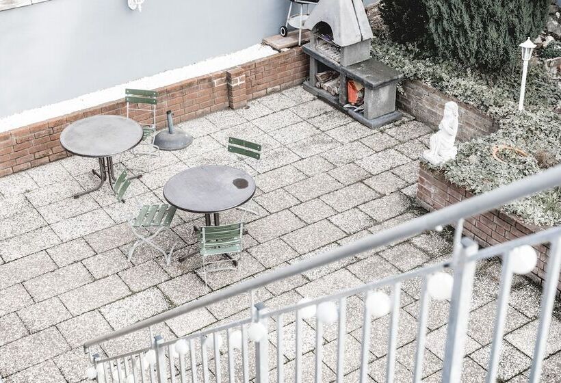 הוסטל Feierabend Elsdorf