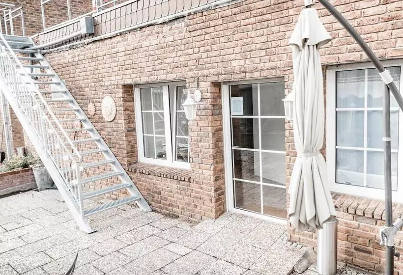 Retkeilymaja Feierabend Elsdorf