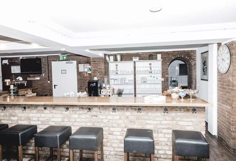 Retkeilymaja Feierabend Elsdorf