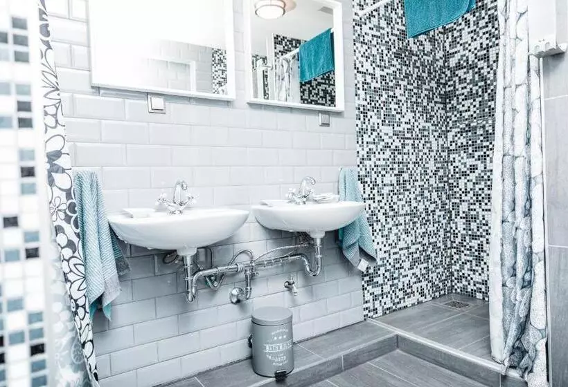 Retkeilymaja Feierabend Elsdorf