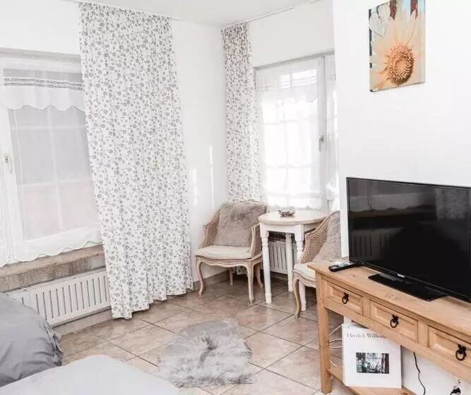 Retkeilymaja Feierabend Elsdorf