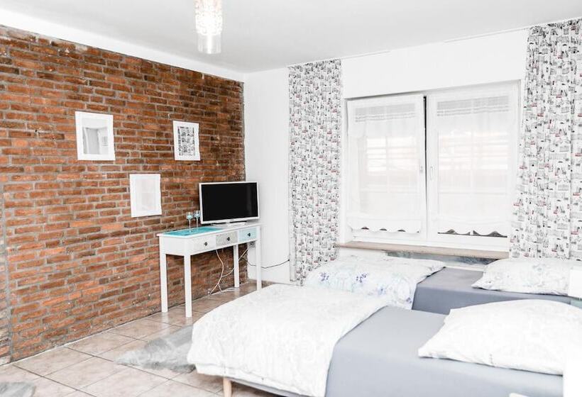 הוסטל Feierabend Elsdorf