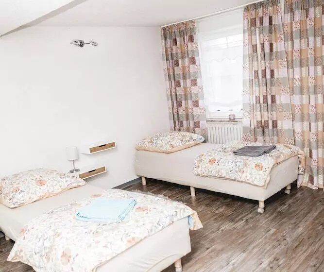 Retkeilymaja Feierabend Elsdorf