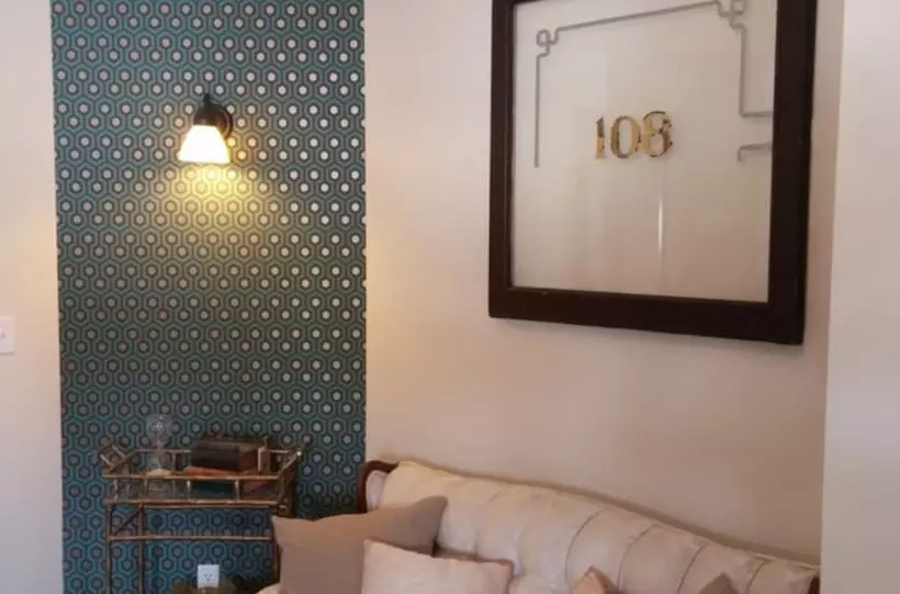 Burdett House Bed & Breakfast