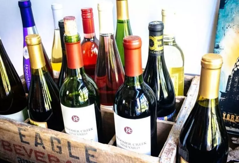 Burdett House Bed & Breakfast