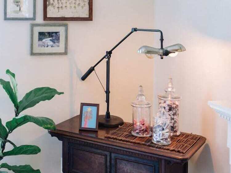 Burdett House Bed & Breakfast