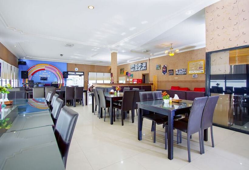 호텔 Hakmaz Taba Syariah Lubuk Linggau