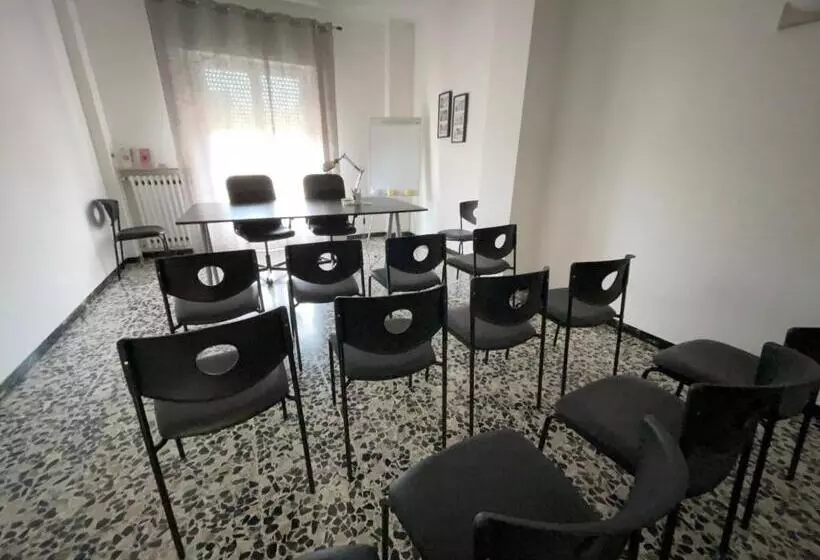 Hotelli La Locomotiva