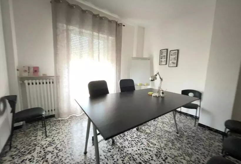 Hotelli La Locomotiva