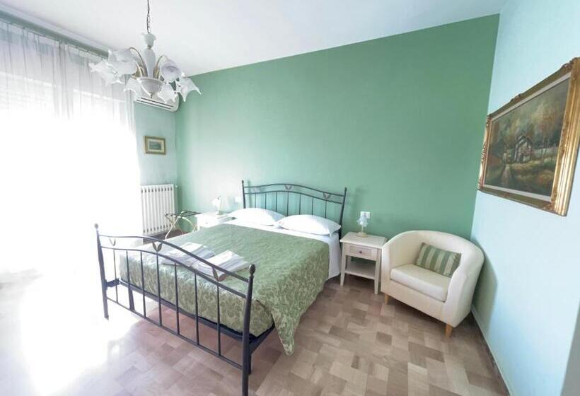 호텔 La Locomotiva