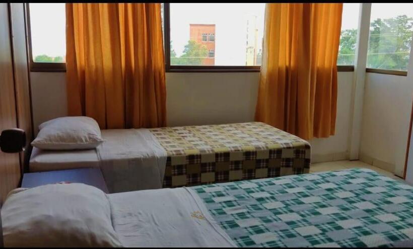 Отель Mónaco De Fusa