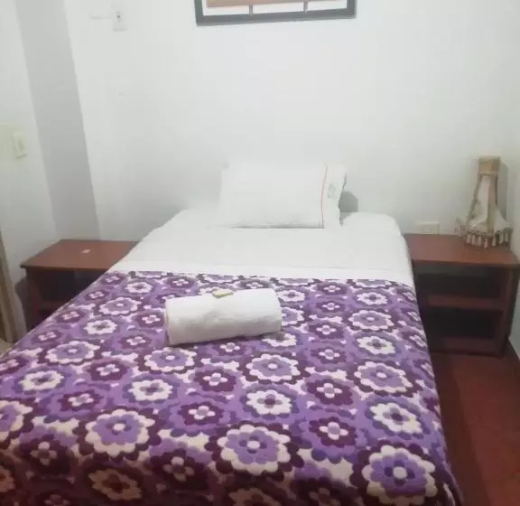 Hotelli Mónaco De Fusa