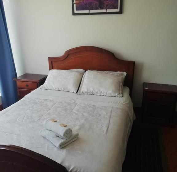 Отель Mónaco De Fusa