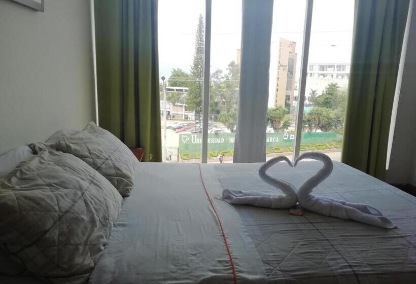 Отель Mónaco De Fusa