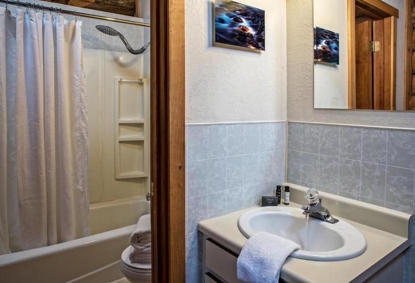 酒店 Triangle C Cabins