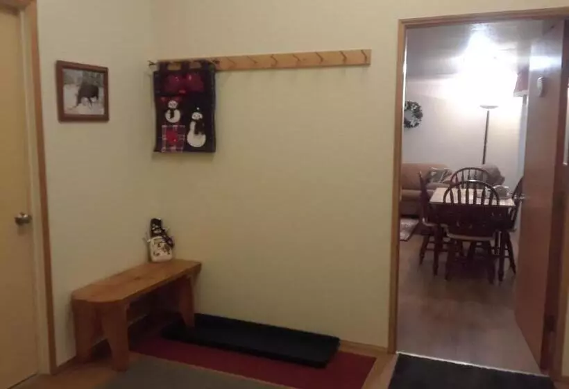 ペンション Alaska's Northland Inn