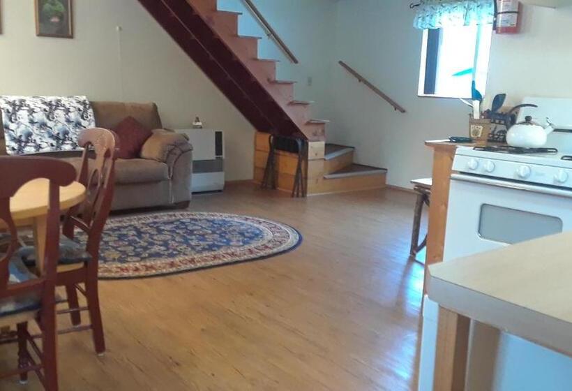 Pansiyon Alaska's Northland Inn