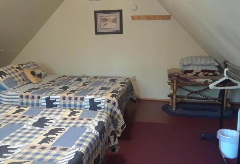 Pansiyon Alaska's Northland Inn