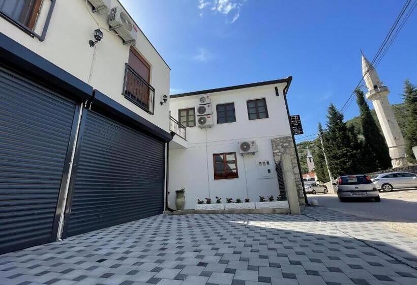 پانسیون Guesthouse Check In