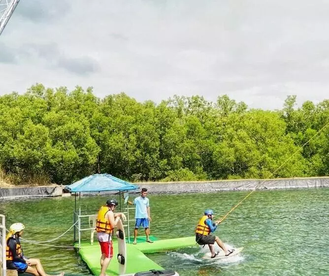 Lomakeskus Lago De Oro