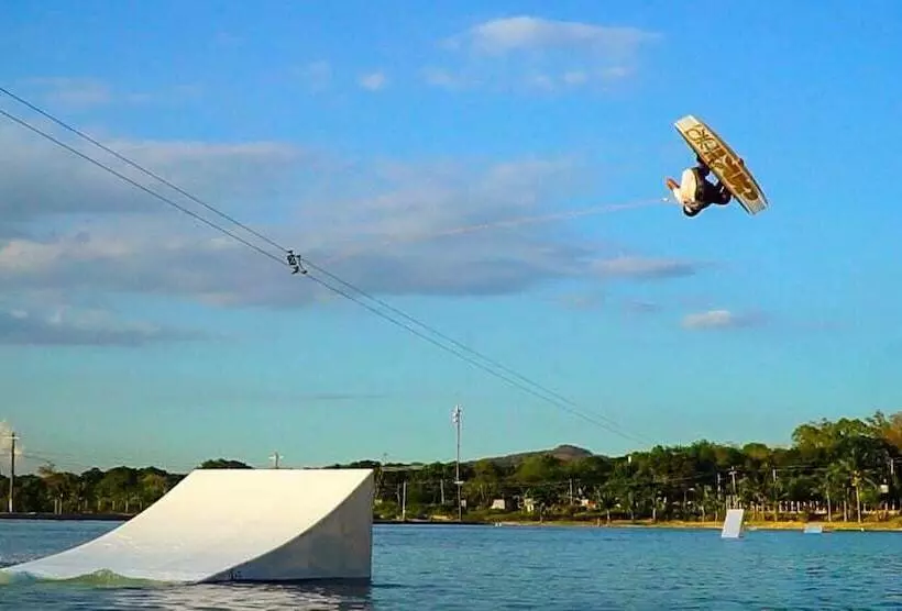 Lomakeskus Lago De Oro
