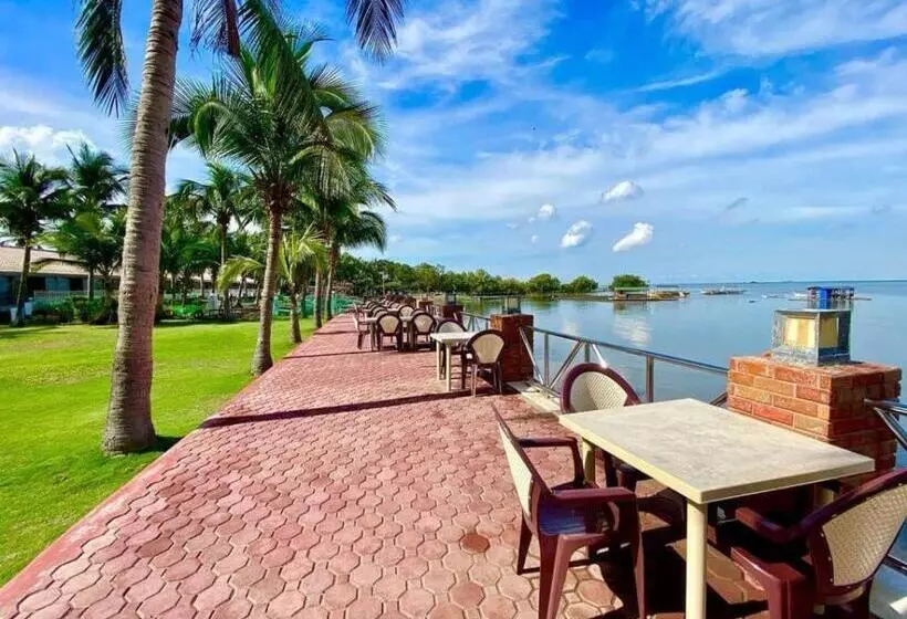 Lomakeskus Lago De Oro