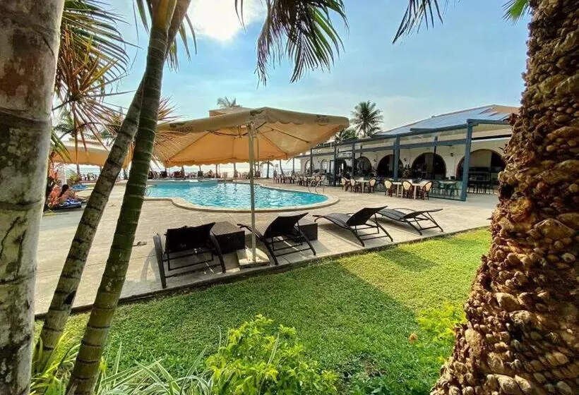 Lomakeskus Lago De Oro