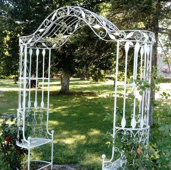 צימר Château De Lastours