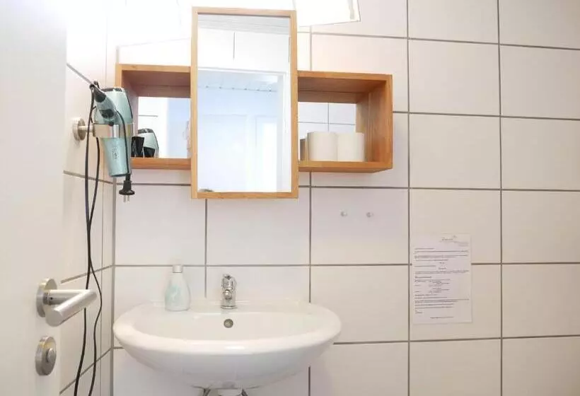 Hotelli Berghaus Knopfmacher