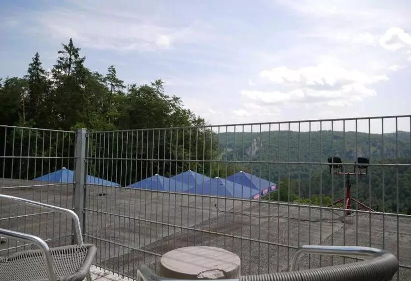 Hotelli Berghaus Knopfmacher