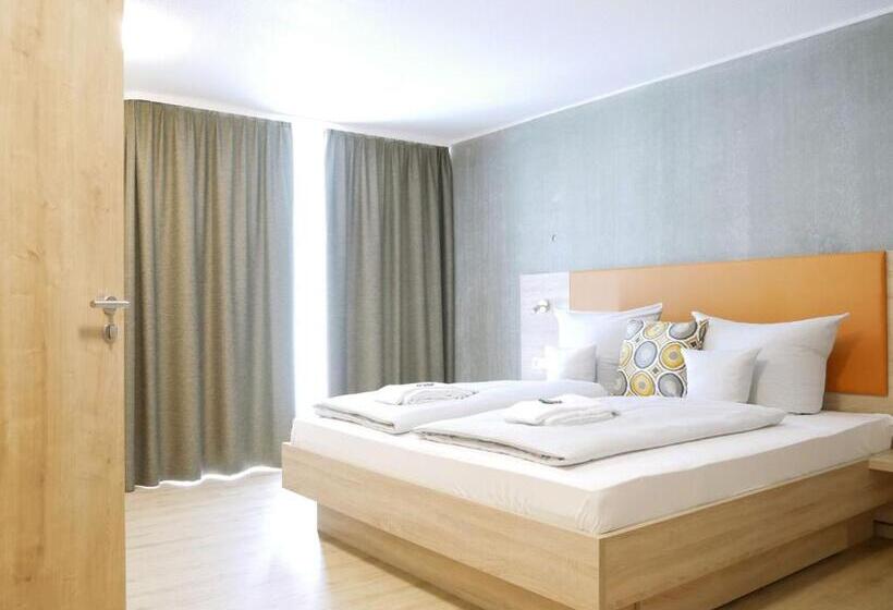 Отель Berghaus Knopfmacher