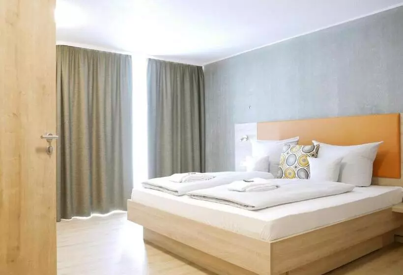 Hotelli Berghaus Knopfmacher