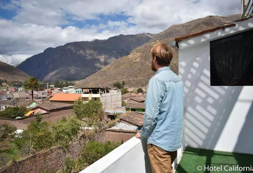 هتل California Calca