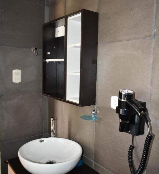 Hotel California Calca